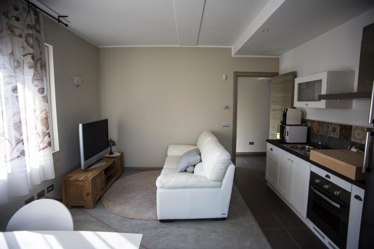 Ferienwohnung Casa Sophia San Felice del Benaco Exterior foto
